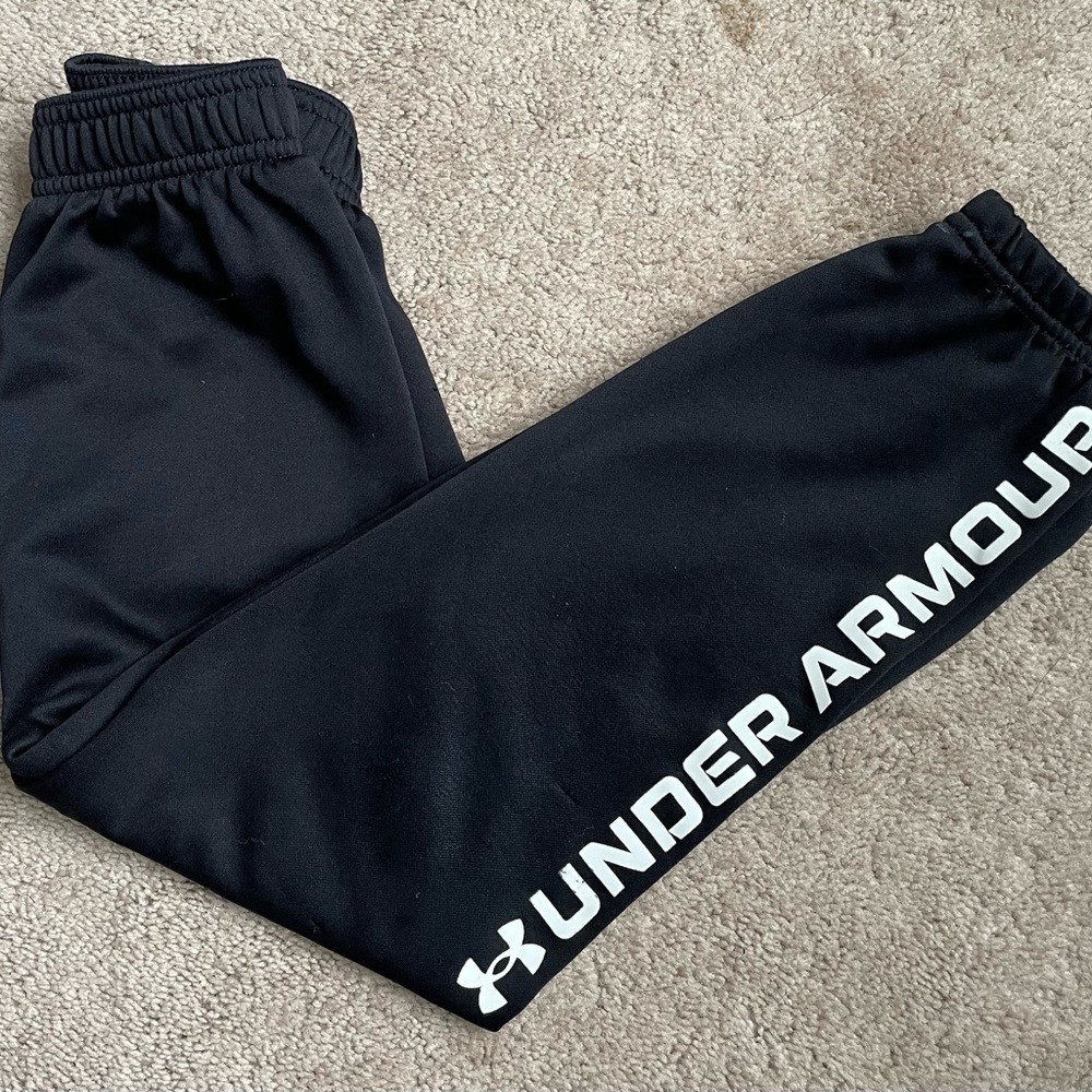 Boys UA Pants, size 6